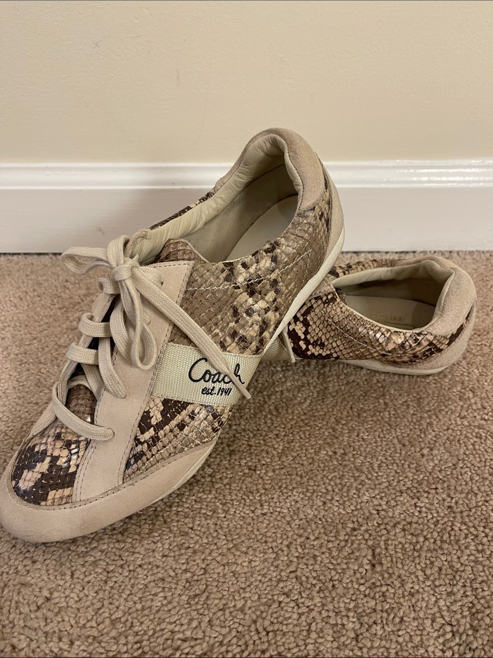 Coach Beige Snake-Print Lace Up Sneakers with Suede Trim size 9 Woman’s